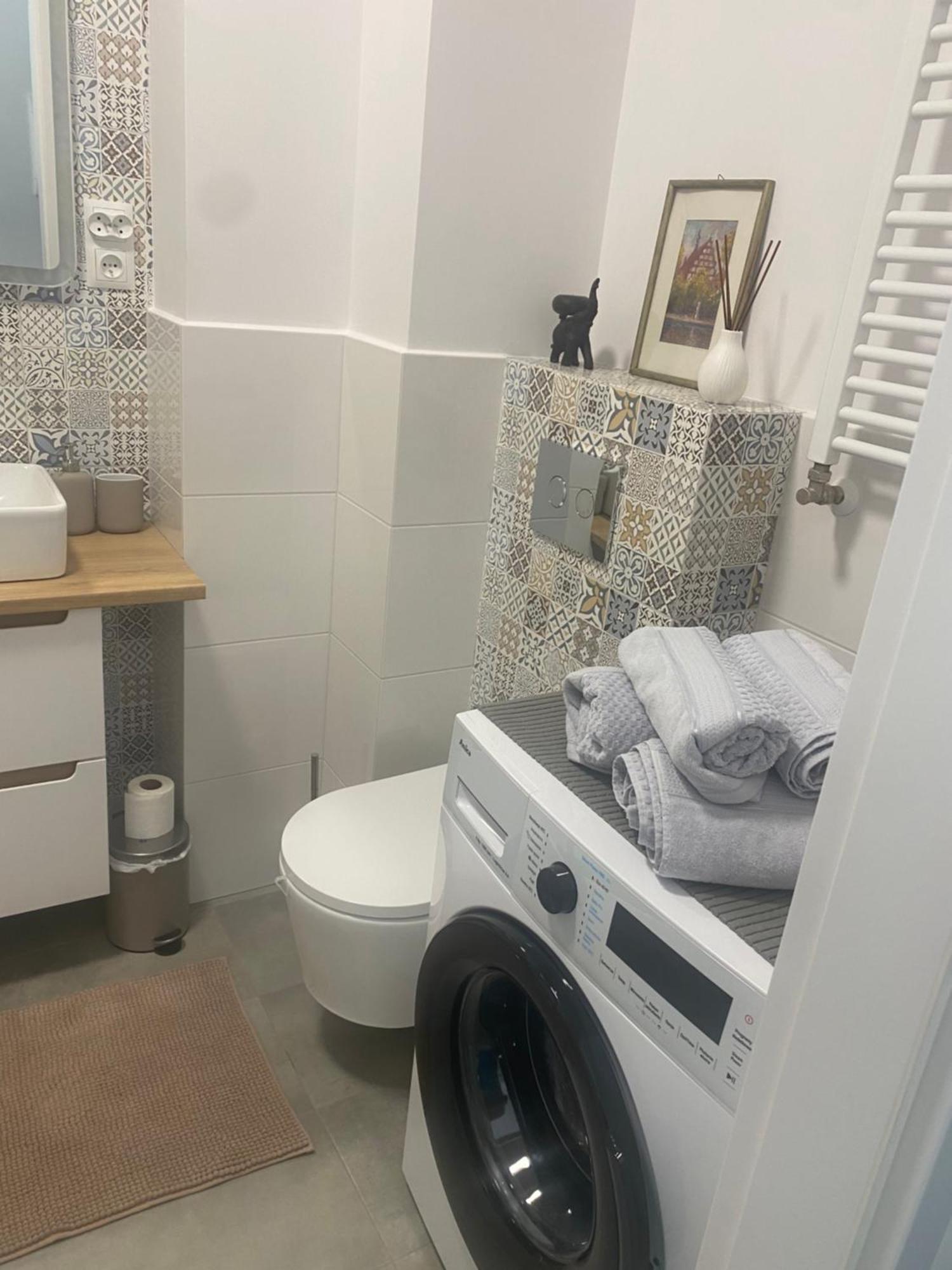 Akademicka 8B Przy Onkologii Apartment Bydgoszcz Luaran gambar
