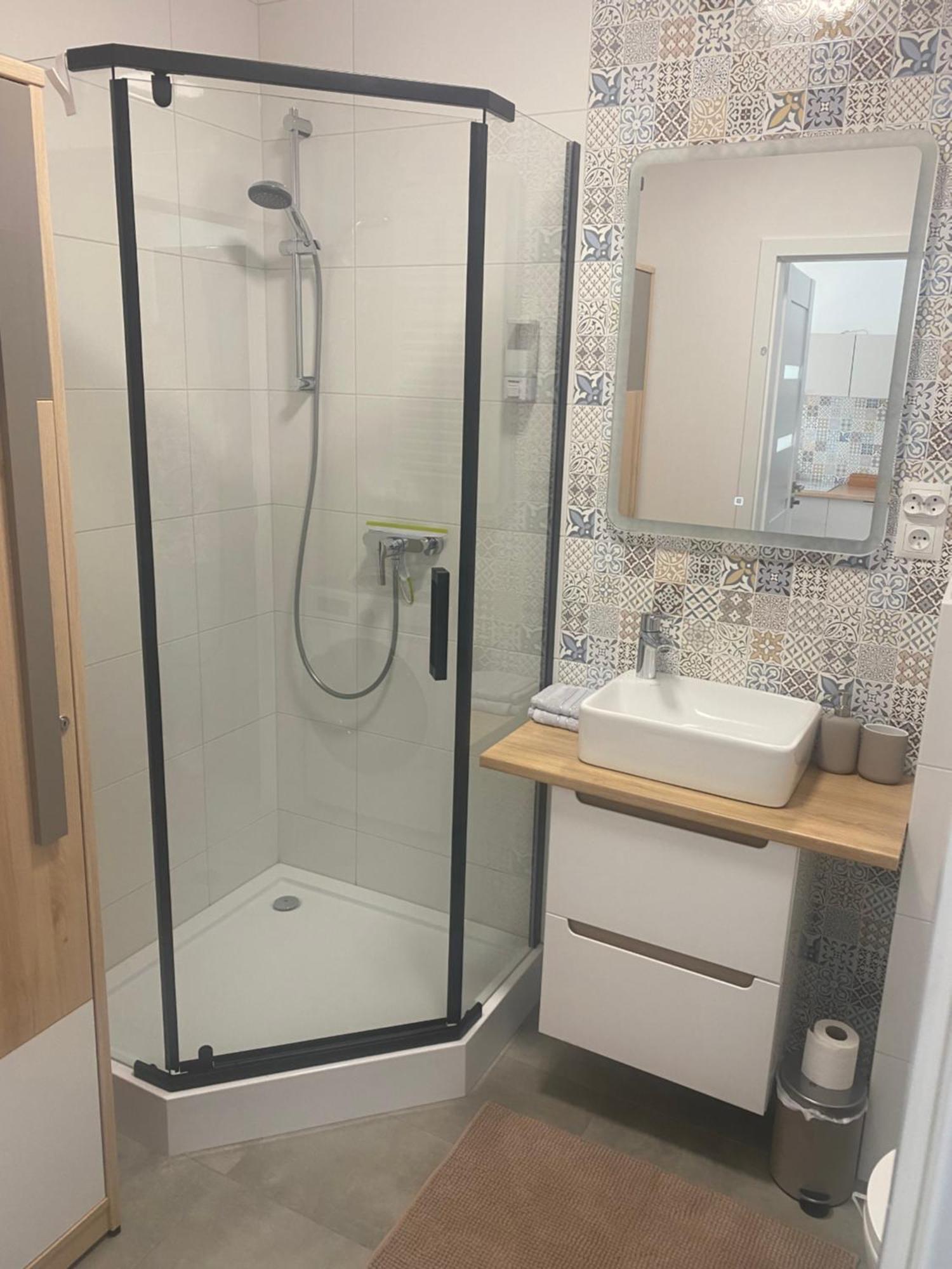 Akademicka 8B Przy Onkologii Apartment Bydgoszcz Luaran gambar